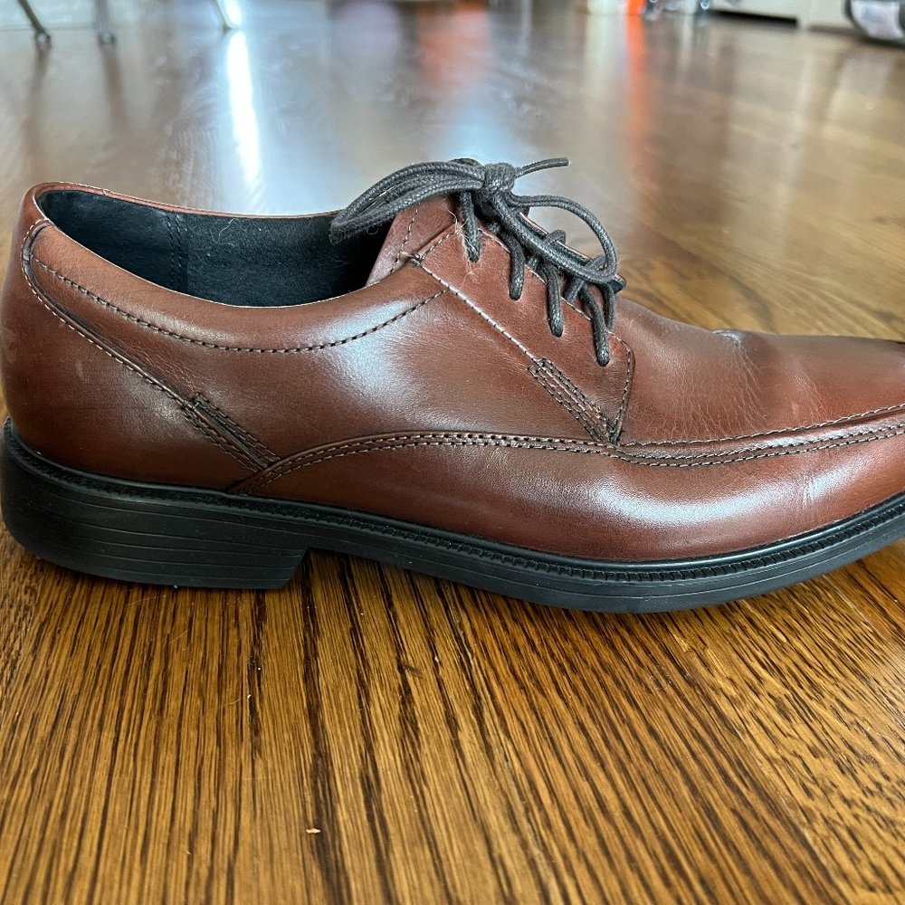 Bostonian Flexlite Men's Dress Shoe Size 10 M - Brown Ipswich